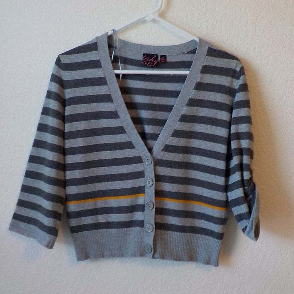 Take Out Stripped Gray Crop Cardigan Knit Top Button Up Teens size XL Women M